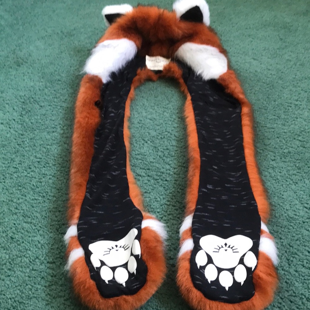 Red Panda Spirithood